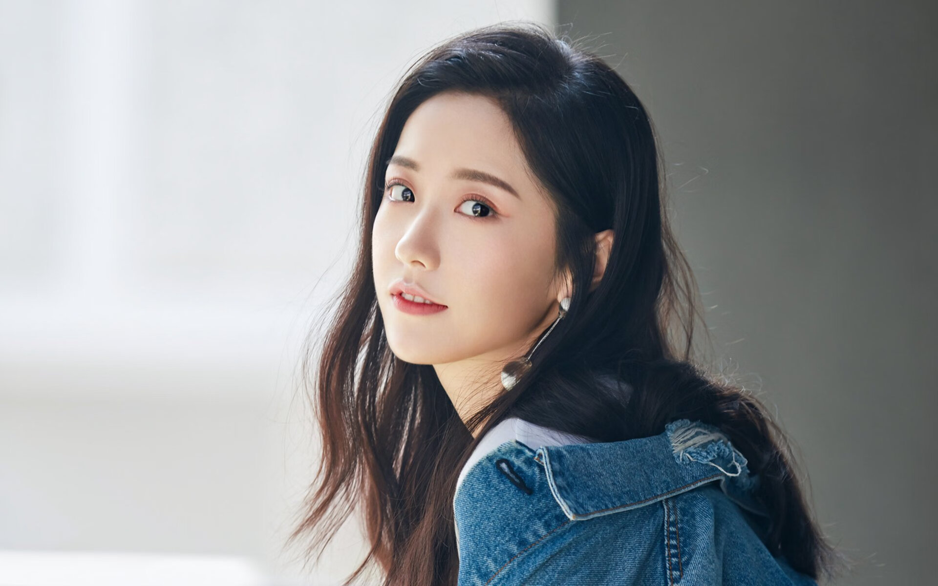 联盟是否应鼓励球员加入儿童心理援助组织