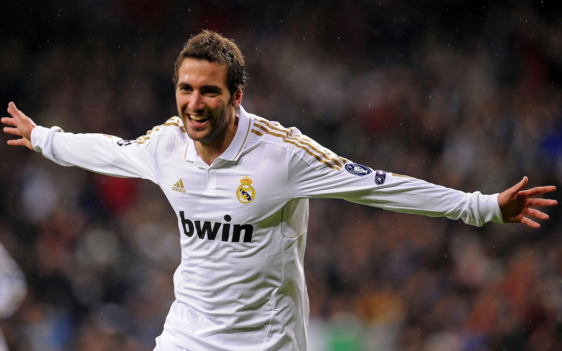 荒野行动“全民突围”线上线下同步进行，精彩不容错过，荒野行动线下比赛视频